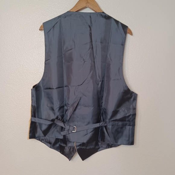 NWOT Oliver George Gold Black Vest Size 2X - Picture 8 of 13